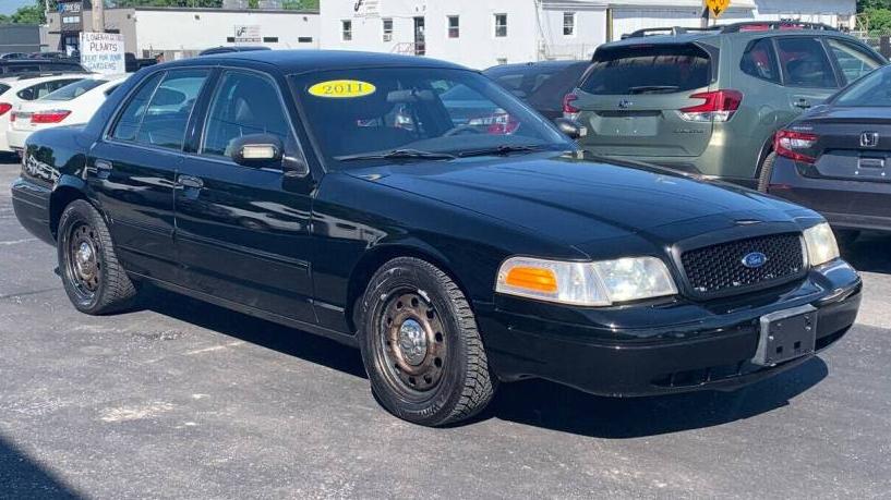 FORD CROWN VICTORIA 2011 2FABP7BV0BX151968 image